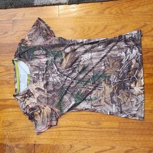 Women's Under Armour camo tee